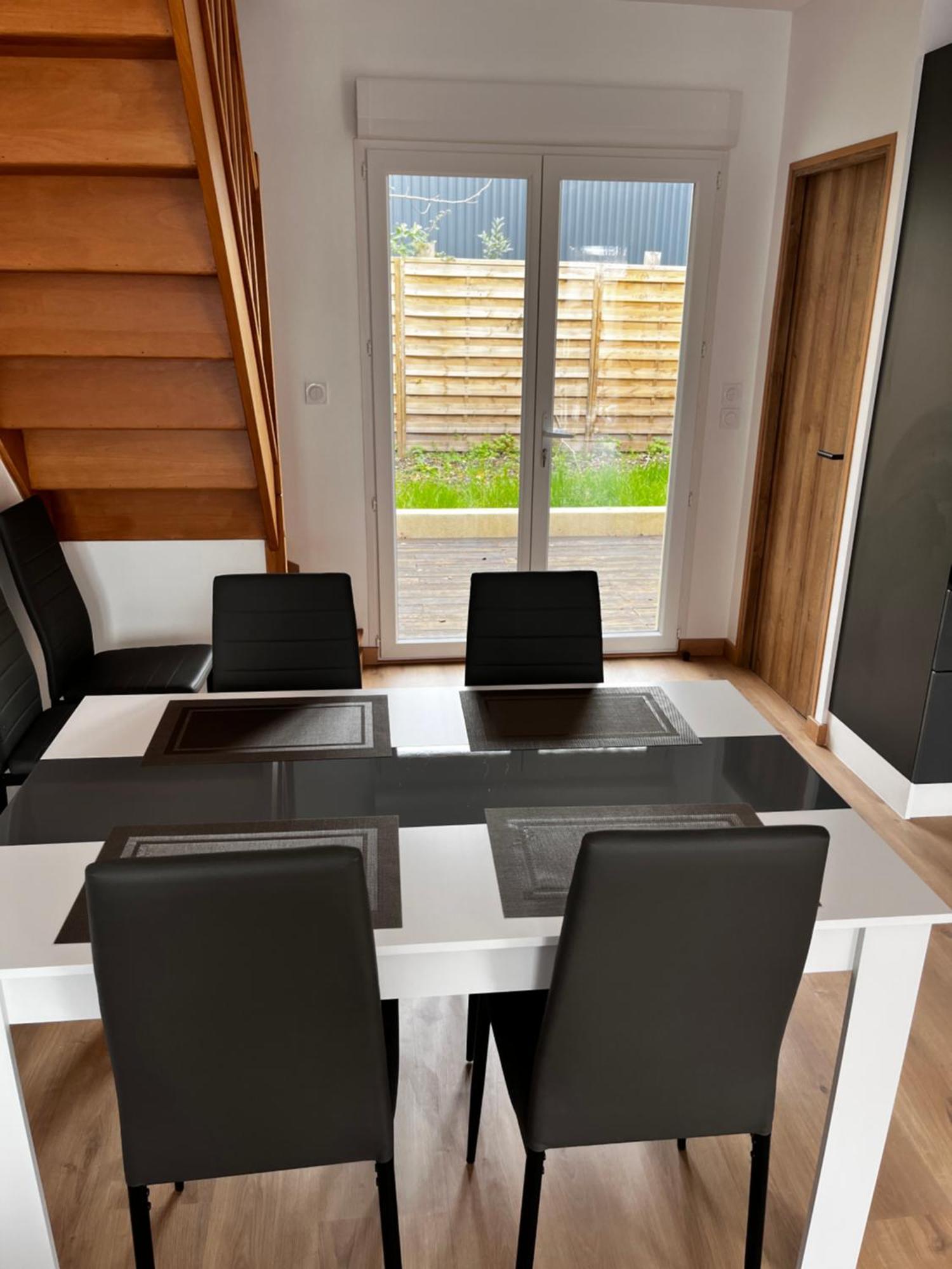 Edendebruges Apartment Bagian luar foto