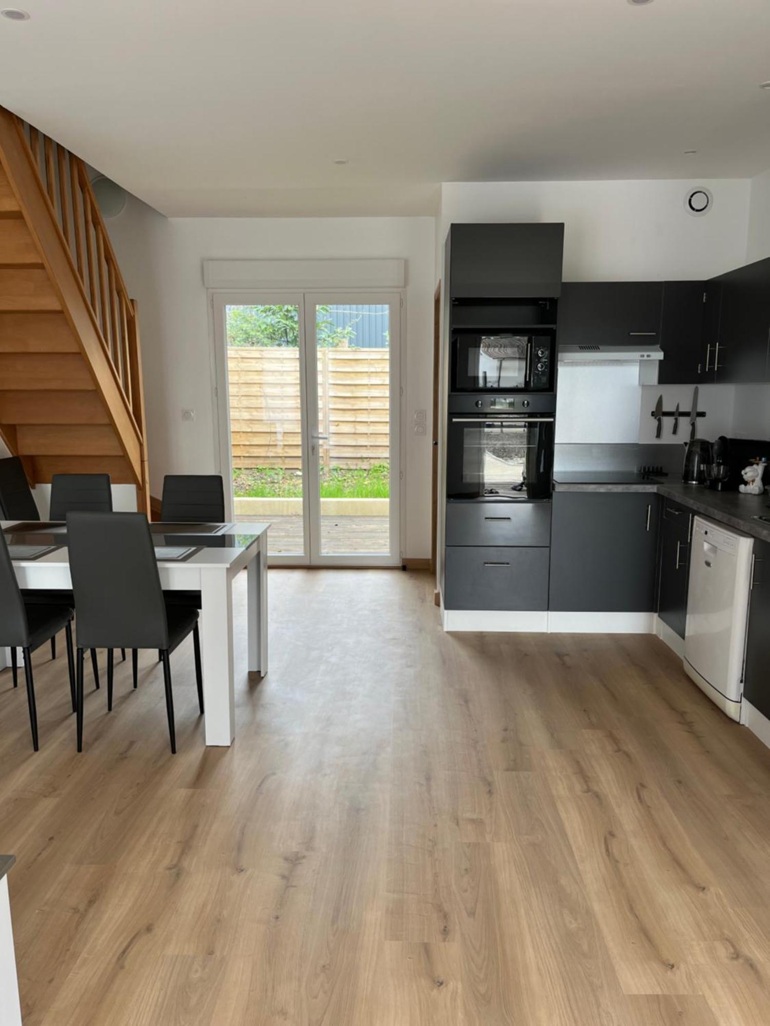 Edendebruges Apartment Bagian luar foto