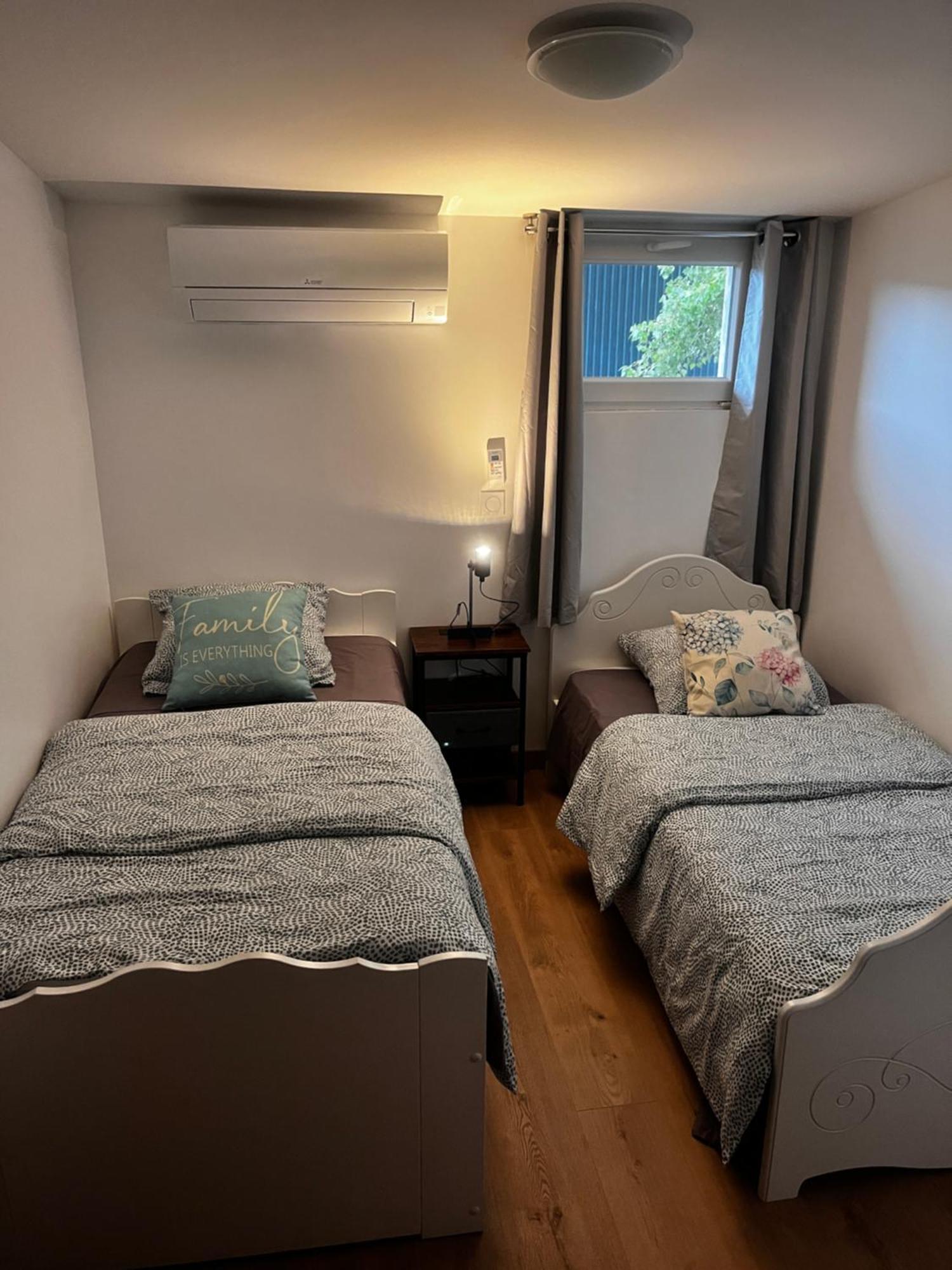 Edendebruges Apartment Bagian luar foto
