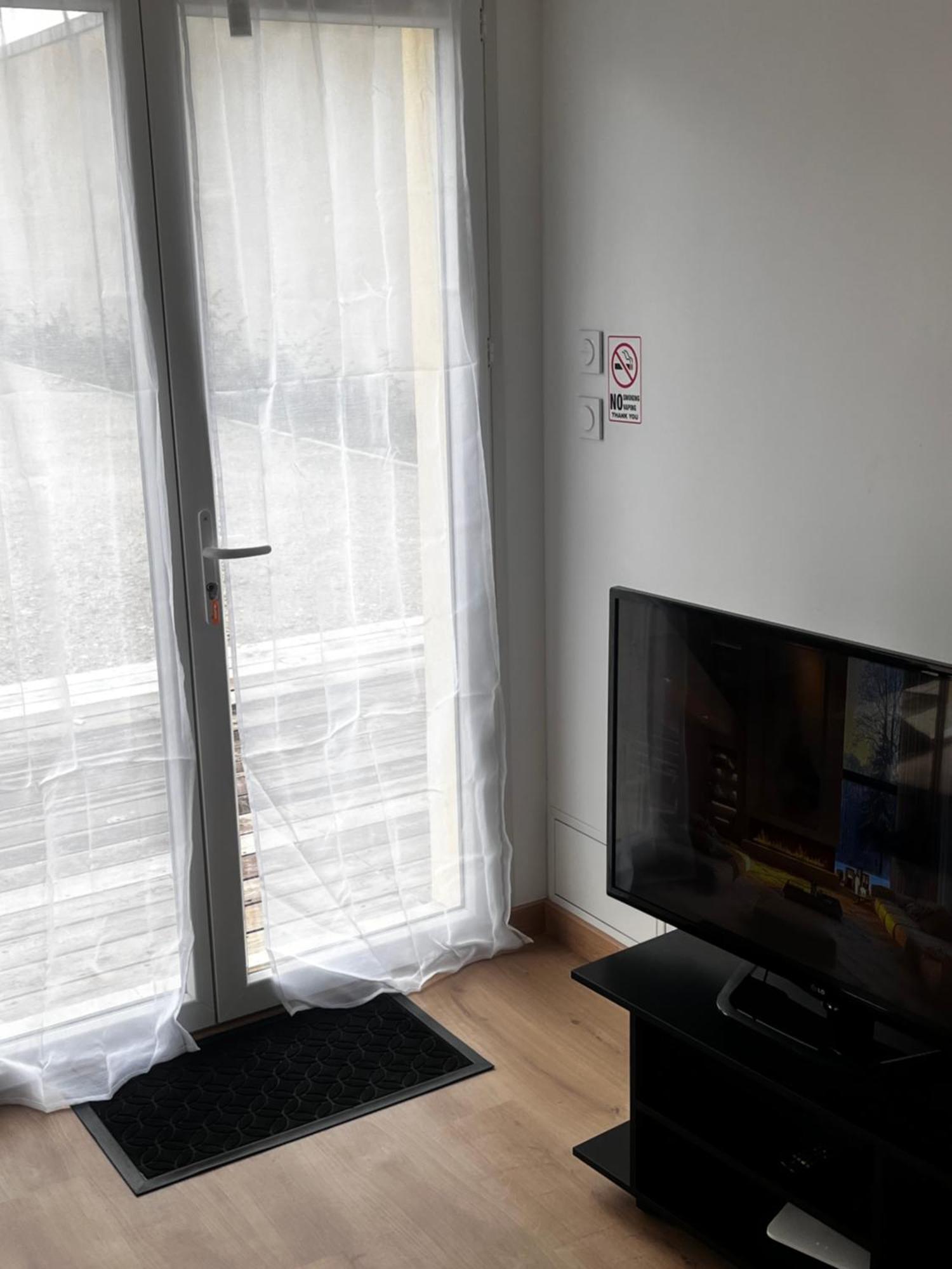 Edendebruges Apartment Bagian luar foto